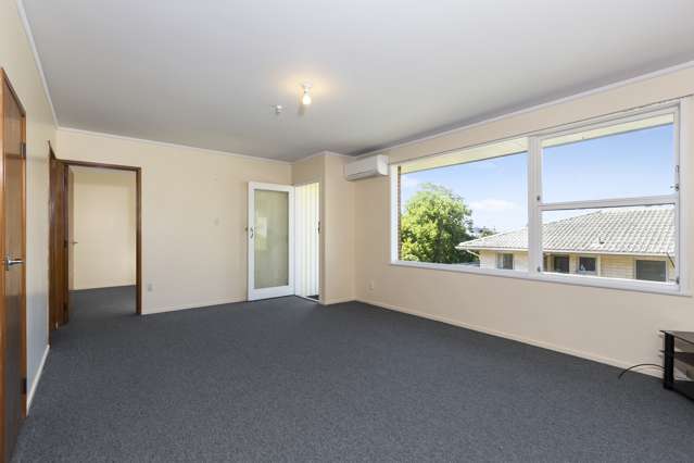 2/9 Matiere Road Onehunga_4