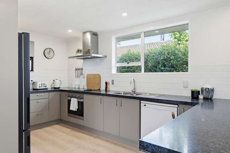 22 Gibbs Drive Woodend_2