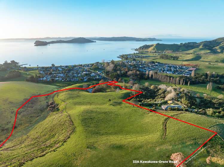 33 and 33A Kawakawa-Orere Road Kawakawa Bay_3