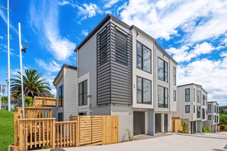 Lot 9 & 10/1090 Beach Road_0