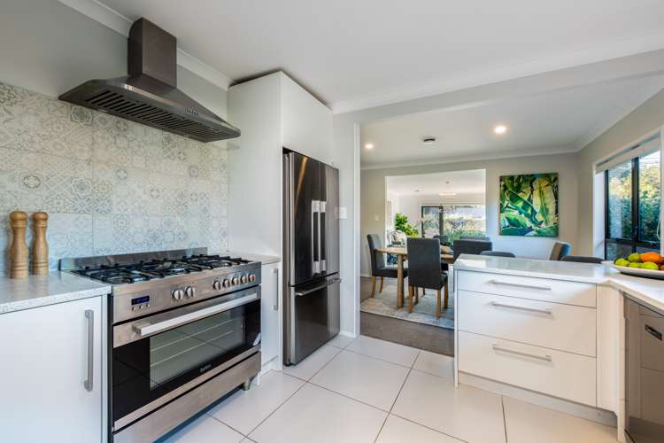 8a Westbourne Road Murrays Bay_9