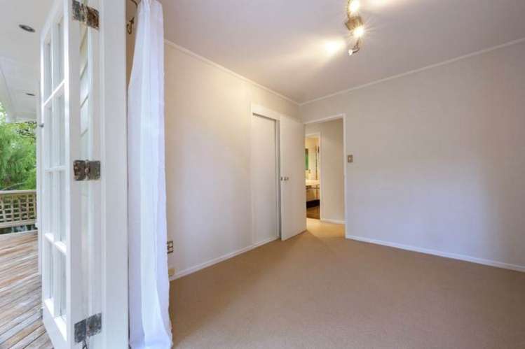 5 Kaurimu Rise Titirangi_2