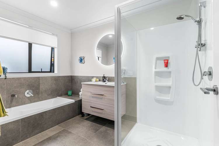 71 Kaurinui Crescent One Tree Point_21