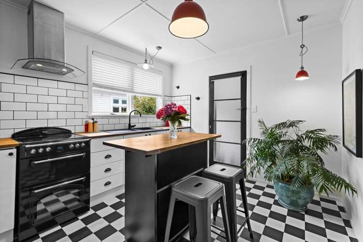 1/502 St Aubyn Street West_0