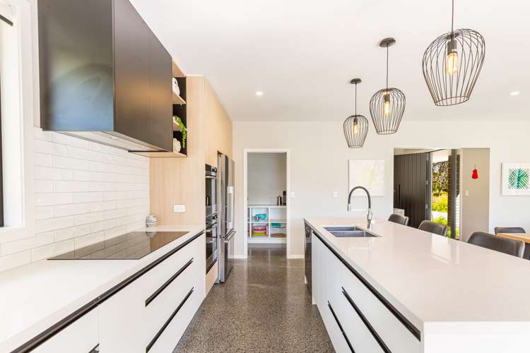 224 Birdwood Road Massey_5