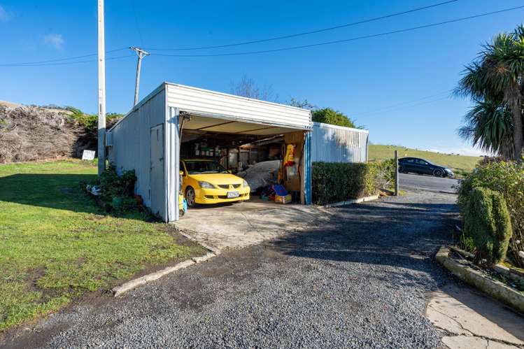 1062 Coast Road Karitane_19