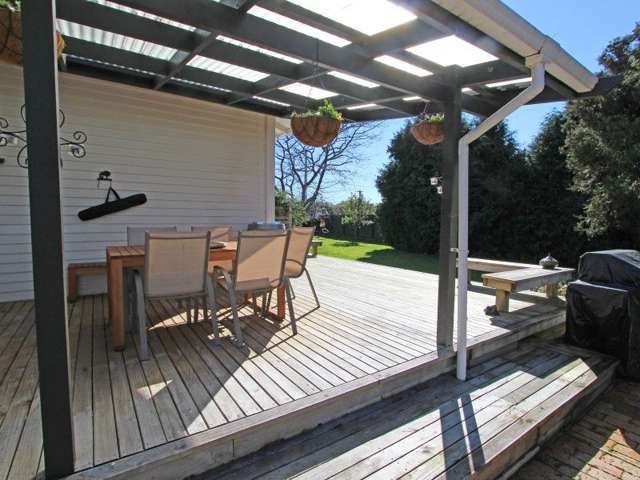 7 Albert Street Pahiatua_2