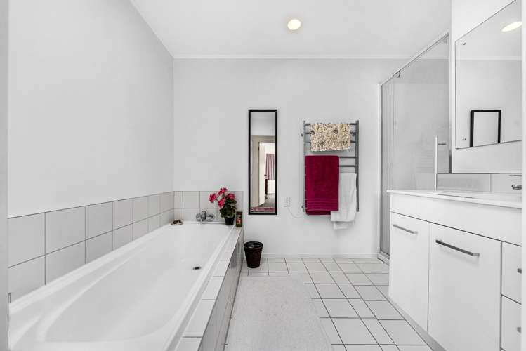 1/27 Lochend Place Highland Park_25