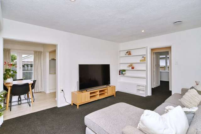 2/21 Dunedin Street Redwood_3