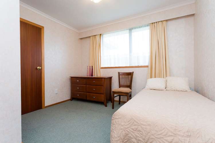 1 Estuary Crescent Fairfield_16