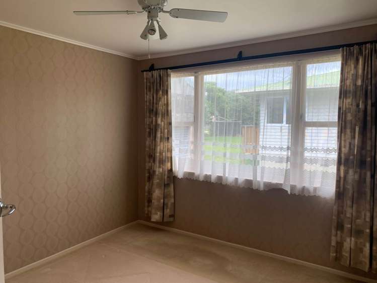 6 Lyndon Place Manurewa_8