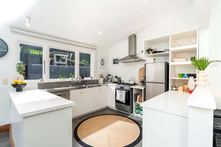 23 Patanga Crescent Thorndon_7