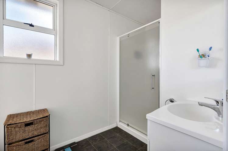 6 Malone Place Hawera_7