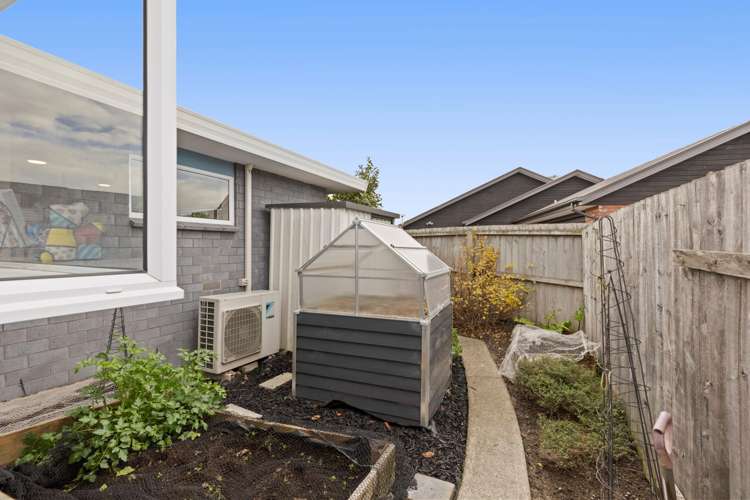 3 Pyatt Place Redwood_21