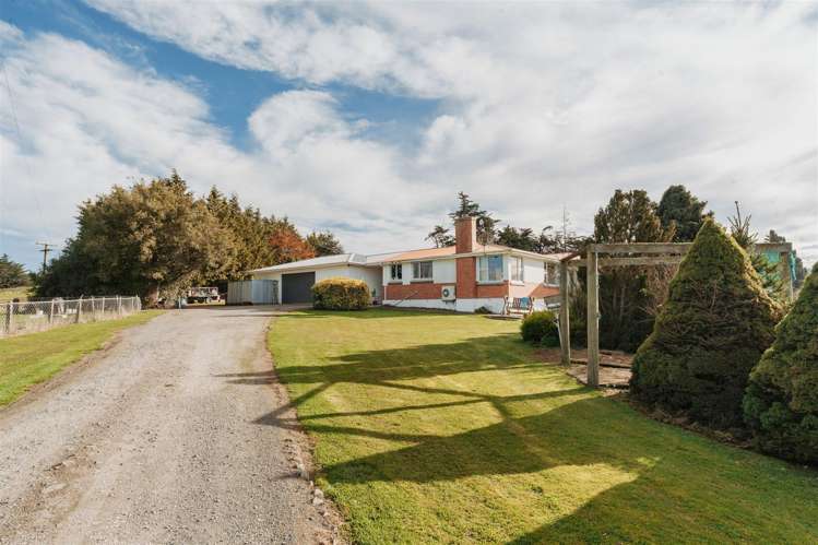 136 Coe Road Lovells Flat_34