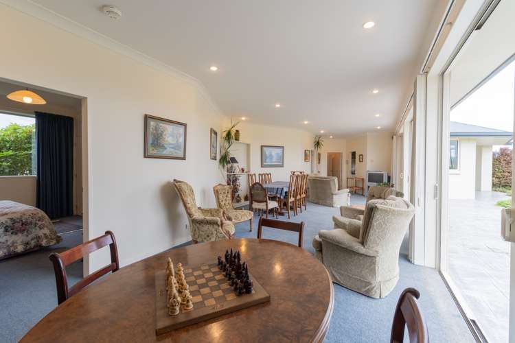 56 Hawea Place Te Anau_23