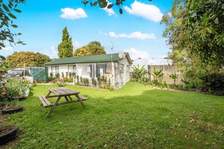 1,2&3/28 Thomas Road Mangere_6
