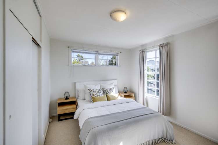 1 James Cook Street Havelock North_9