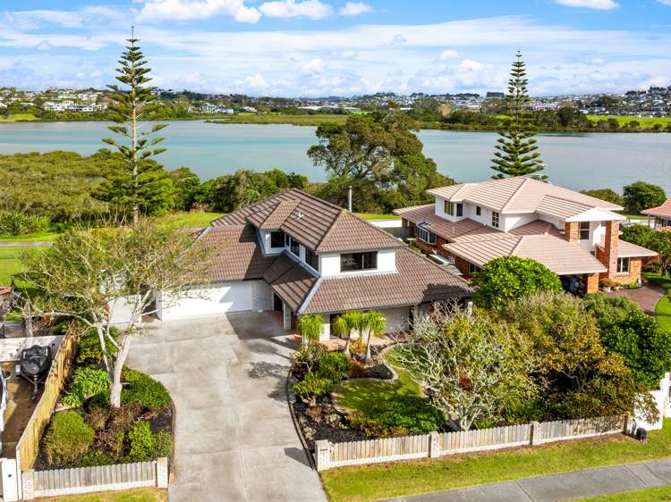 22 Settlers Grove Orewa_27
