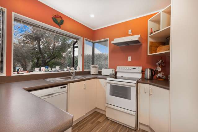 2/105 Glendale Road Glen Eden_2