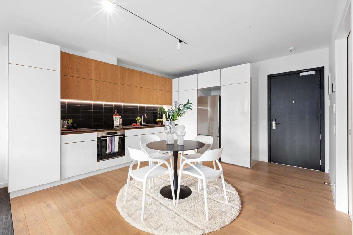 1109/161 Victoria Street_3