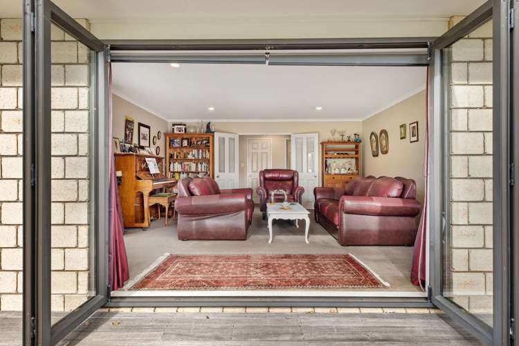 19 Bayview Drive Waiuku_8