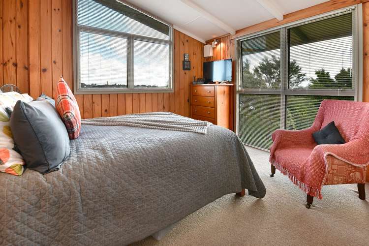 328 Whangaparaoa Road Stanmore Bay_9