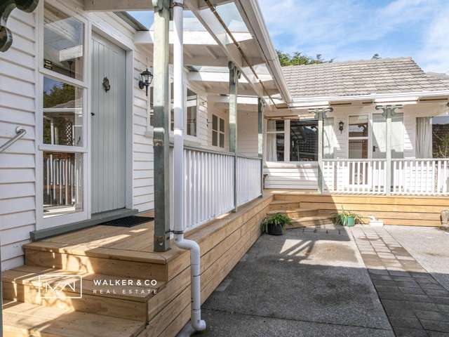 8 York Avenue Heretaunga_1