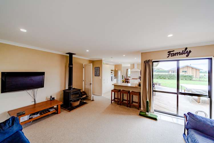 28 Pourerere Road Waipawa_7