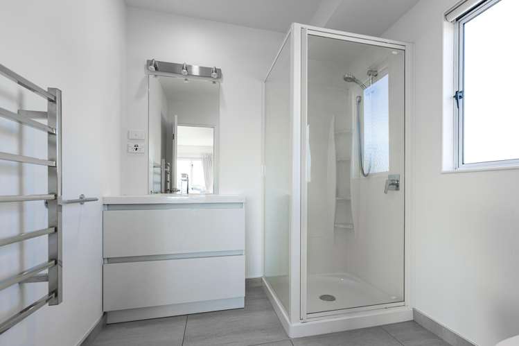 123 Middle Road Havelock North_12