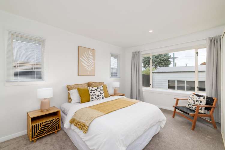 6 Lake Terrace Road Burwood_8