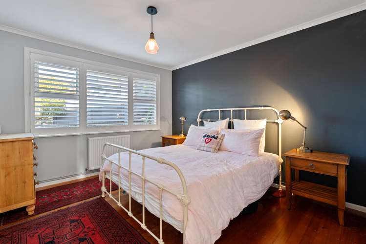 16 Doris Gordon Crescent Crofton Downs_10