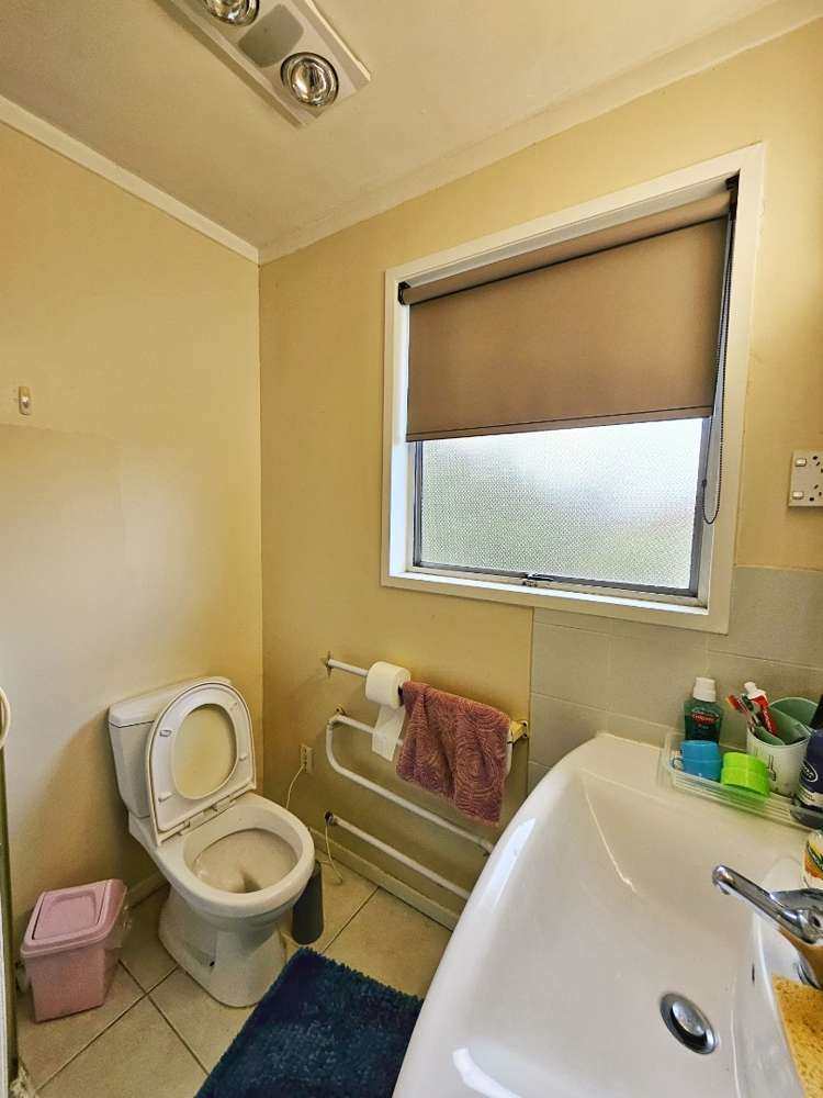 36 Eyre Street Henderson_7