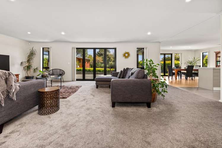 1 Simpson Crescent Raumati Beach_8
