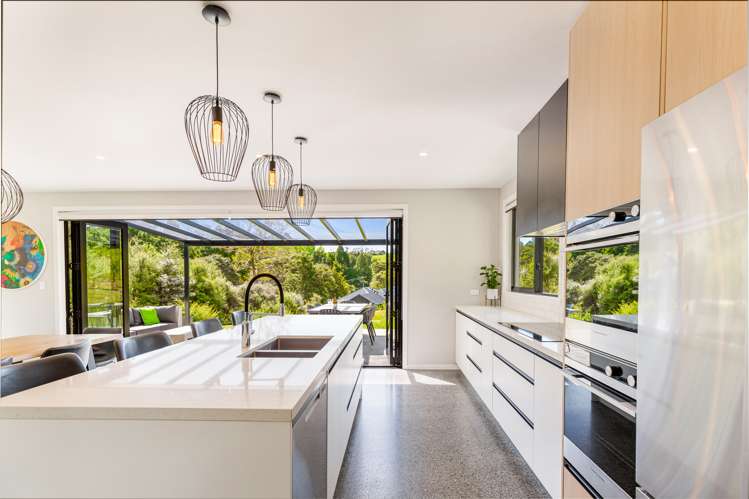 224 Birdwood Road Massey_4