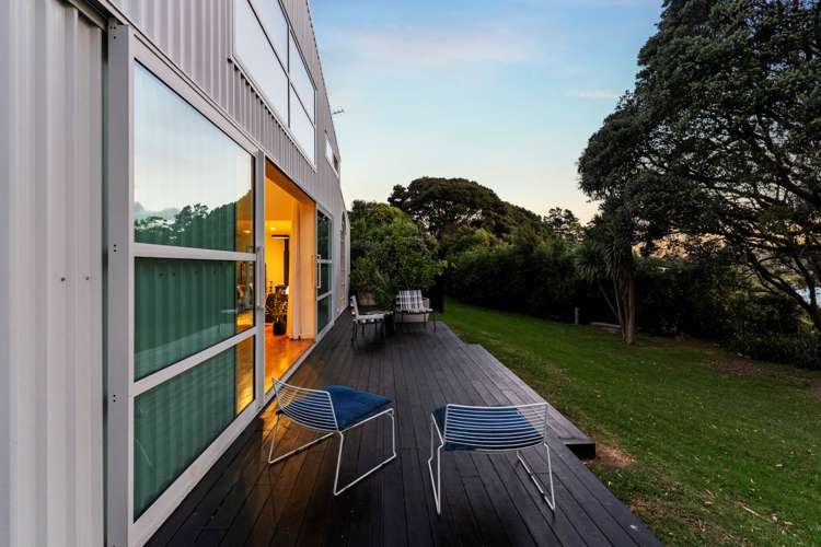 16A Renata Crescent Te Atatu Peninsula_40