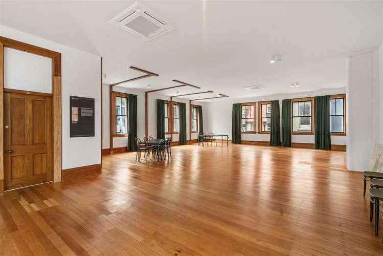 22-24 Erica Pabst Way Island Bay_14