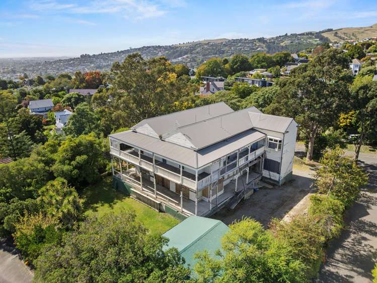 8 MacMillan Avenue_4