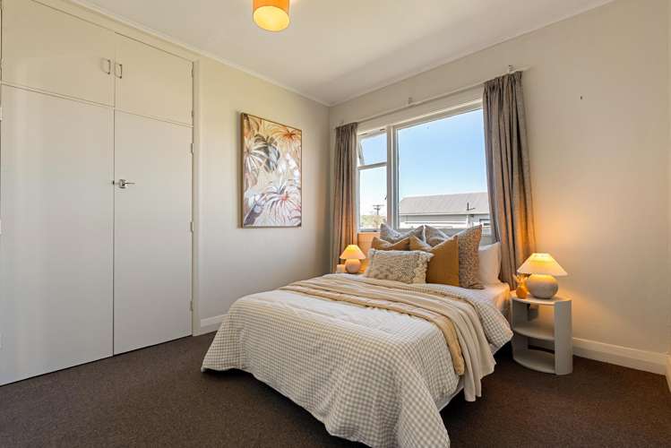 18 Hawtrey Terrace Johnsonville_11