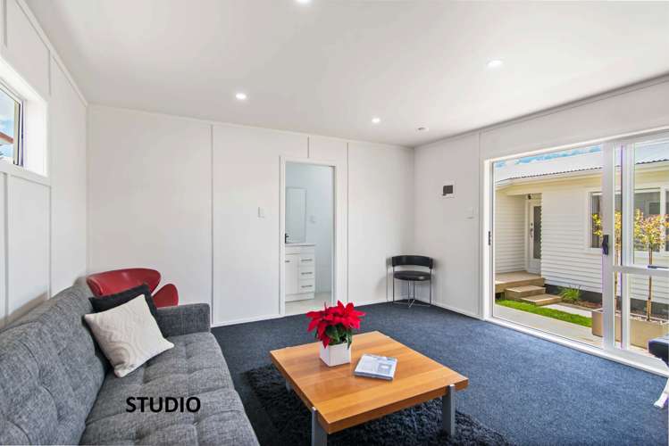 124a Archibald Road Kelston_17