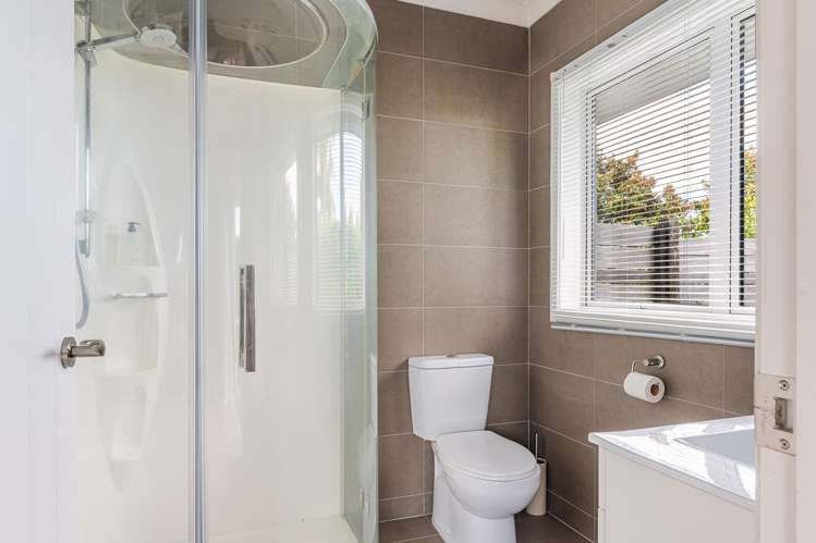 3 Law Street Wainui_9