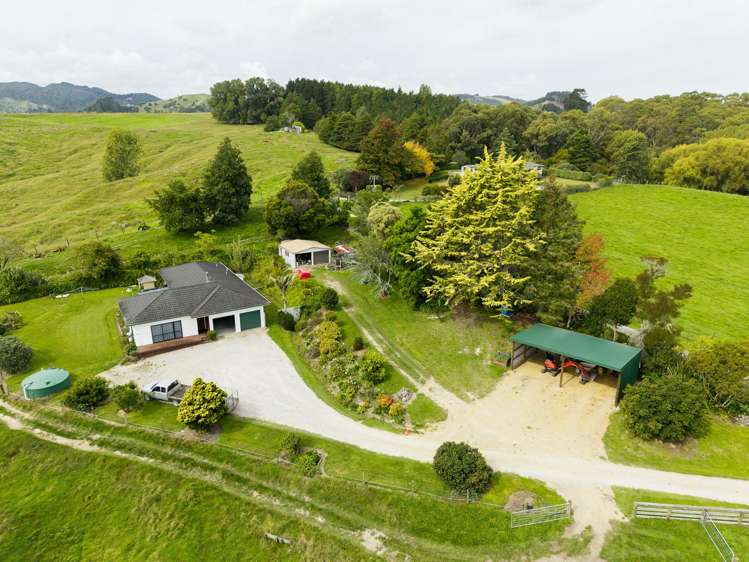 575B Back Ormond Road Makauri_40