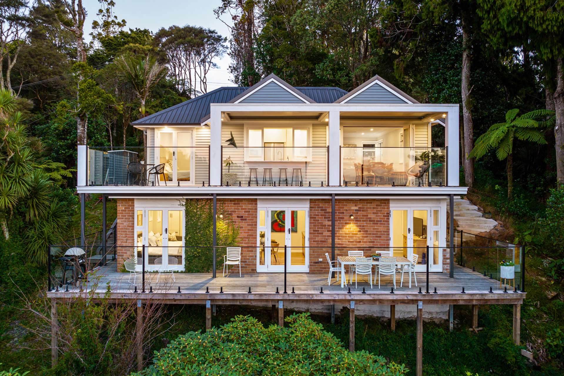 97 Scenic Drive Titirangi_0