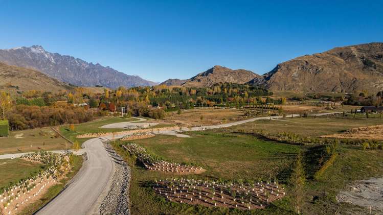 20 Station Rise Dalefield/Wakatipu Basin_1