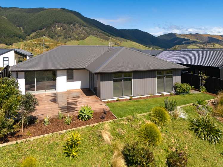 36 Huntaway Close Stoke_1