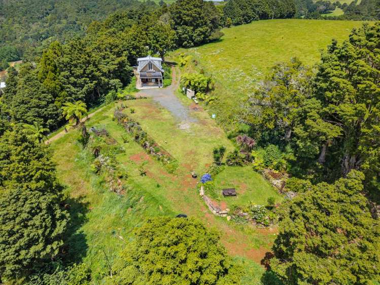 213 Peach Orchard Road Whakapara_19