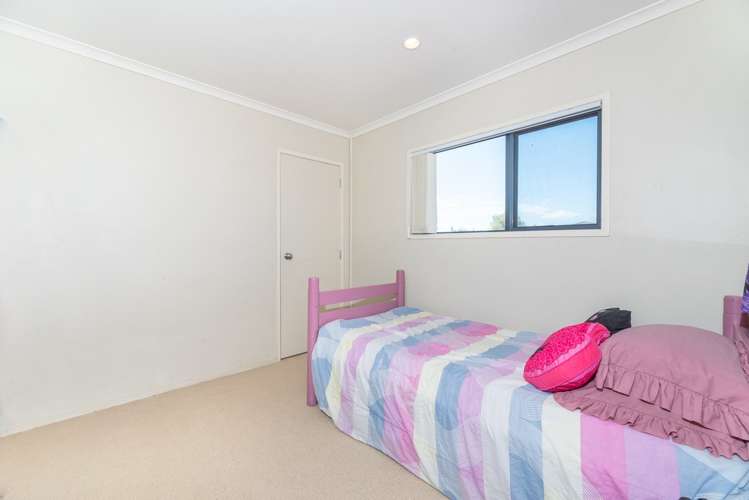 6 Tussock Avenue Mangere_9