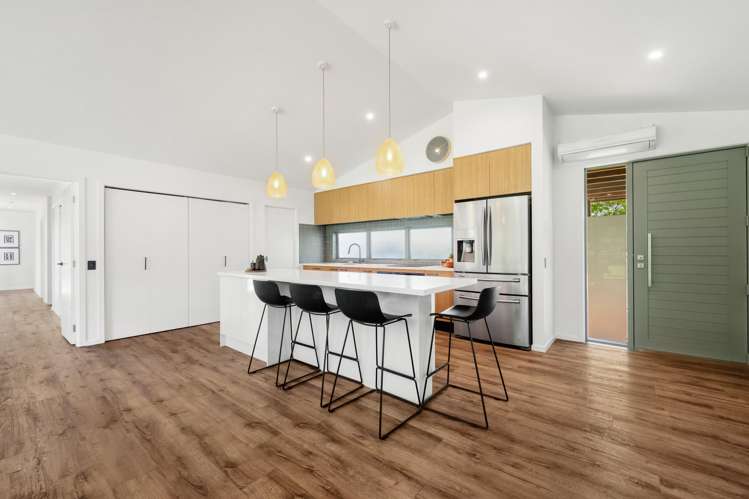 25 Erskine Street Dalefield/Wakatipu Basin_12