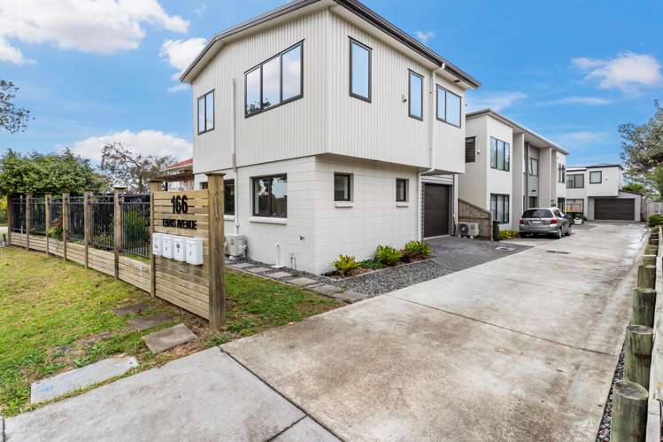 166 Ennis Avenue_0