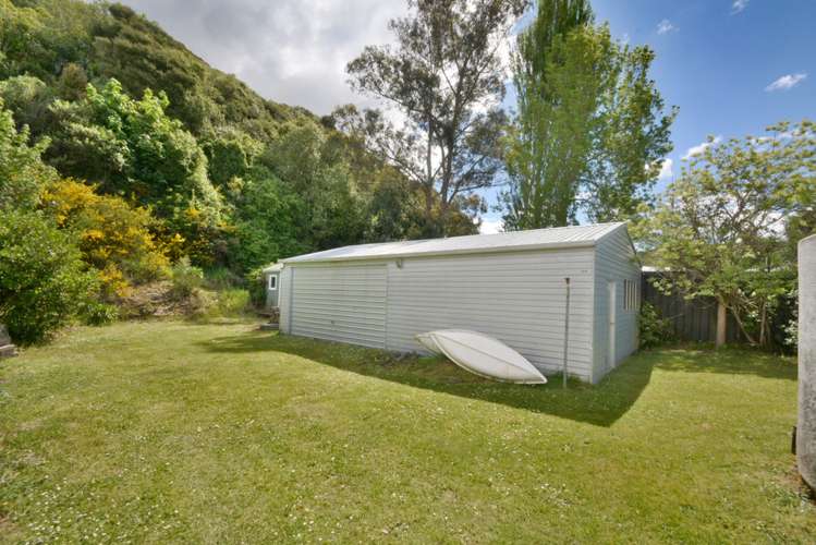 41 Riverside Road Taieri Mouth_14